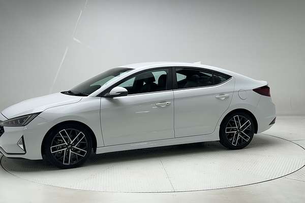 2019 Hyundai Elantra Sport AD.2