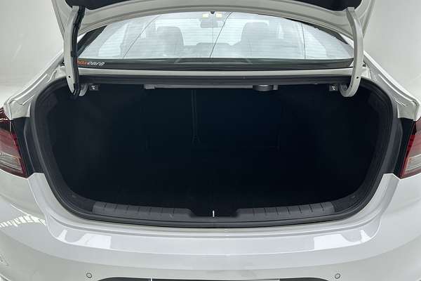 2019 Hyundai Elantra Sport AD.2