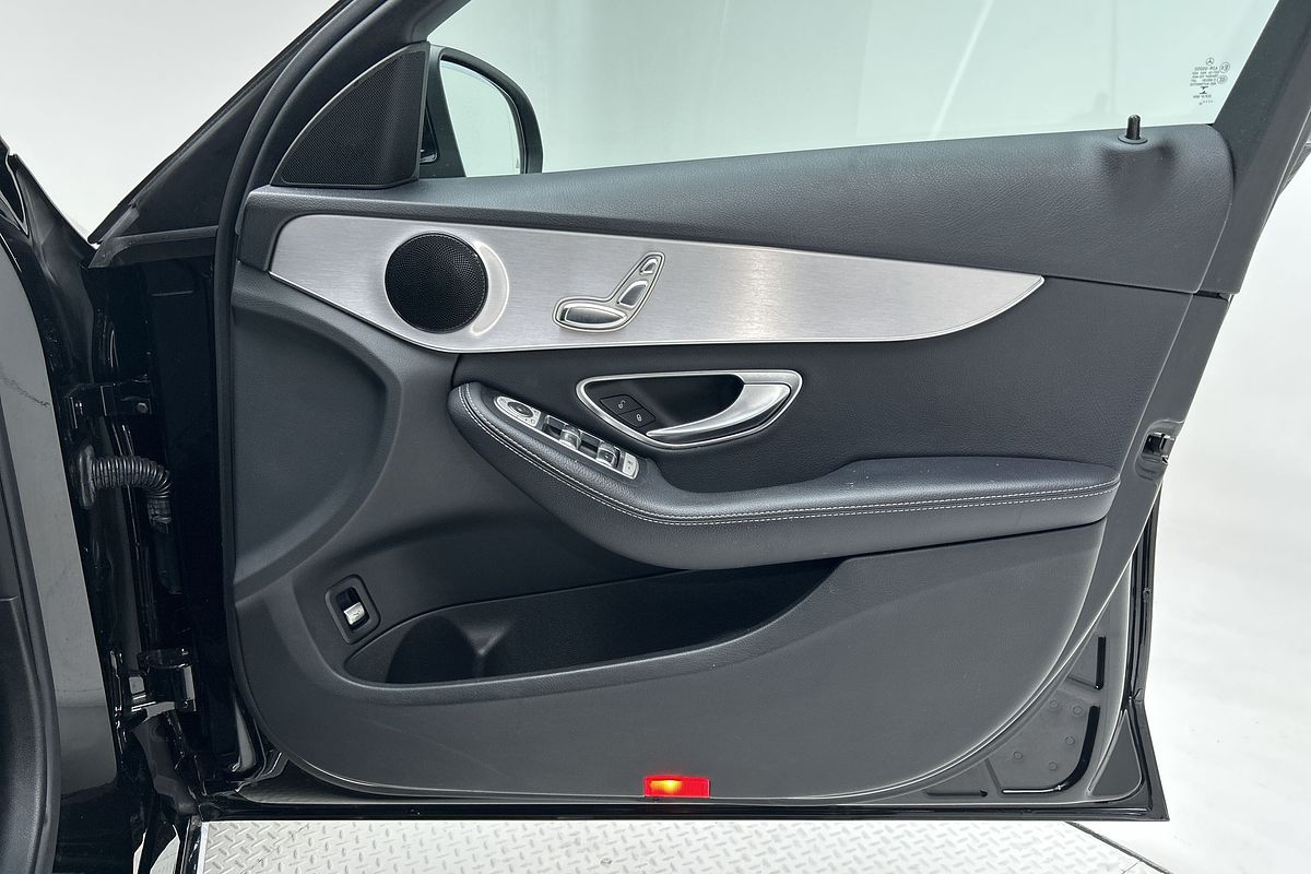 2018 Mercedes-Benz C-Class C200 W205