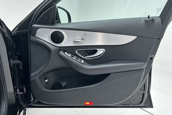 2018 Mercedes-Benz C-Class C200 W205