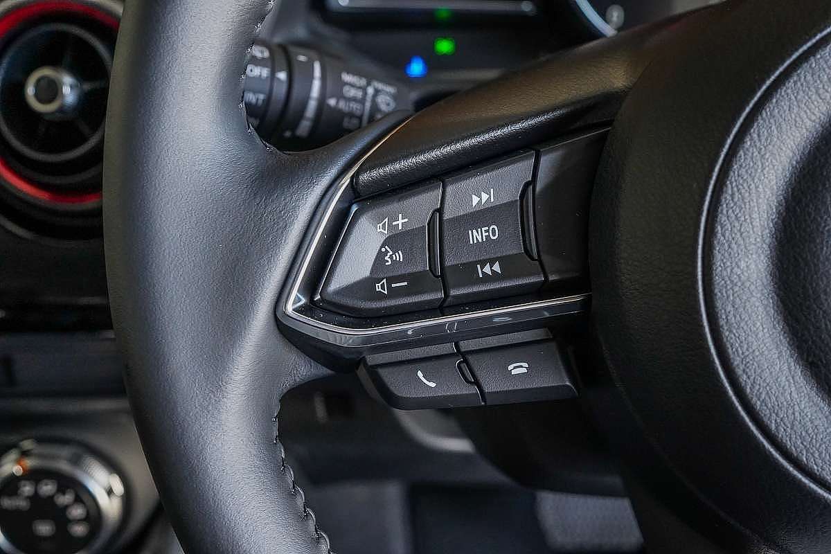 2025 Mazda 2 G15 Evolve DJ Series