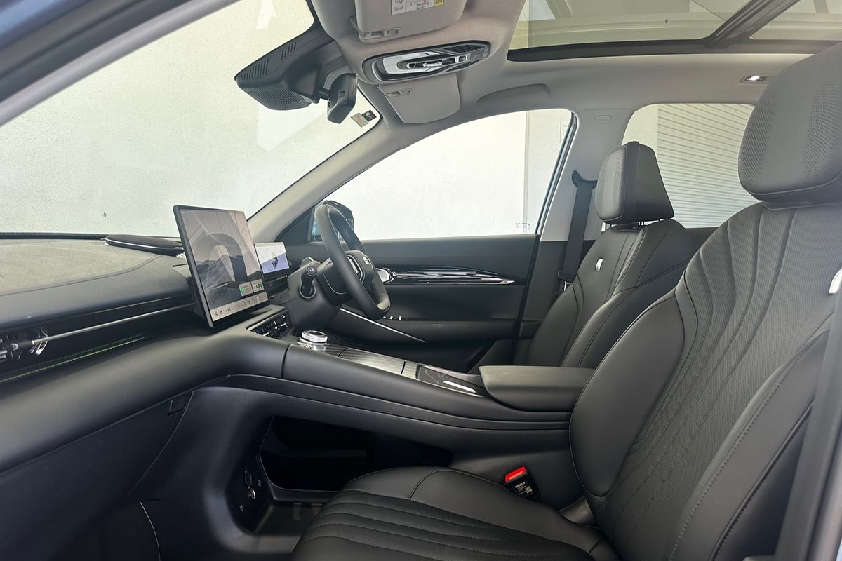 2025 Geely Starray EM-i Inspire P145