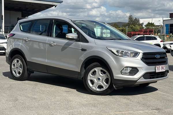 2017 Ford Escape ESCAPE AMBIENTE (FWD) M9MA