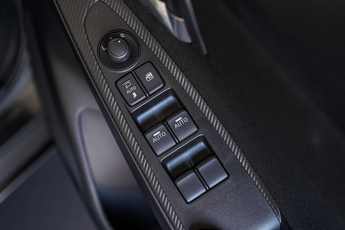 2025 Mazda 2 G15 Evolve DJ Series