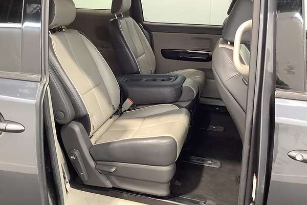 2016 Kia Carnival SLi YP