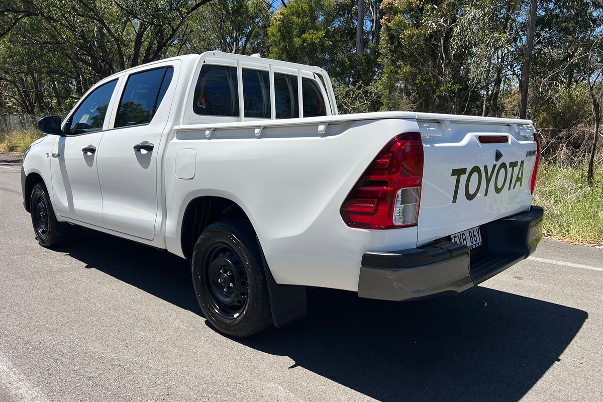 2025 Toyota Hilux Workmate TGN121R Rear Wheel Drive