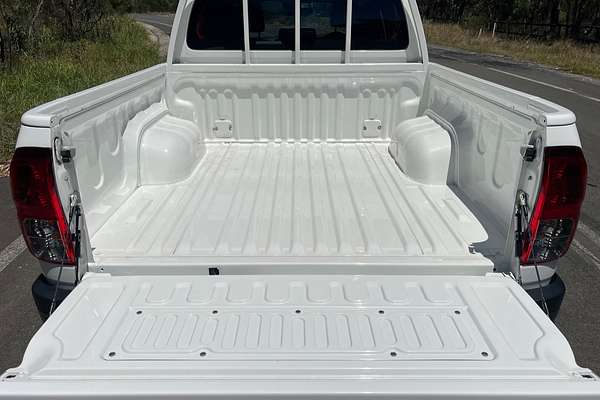 2025 Toyota Hilux Workmate TGN121R Rear Wheel Drive