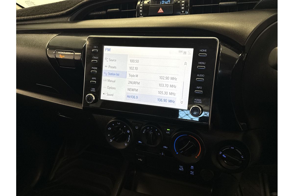 2024 Toyota Hilux SR GUN126R 4X4