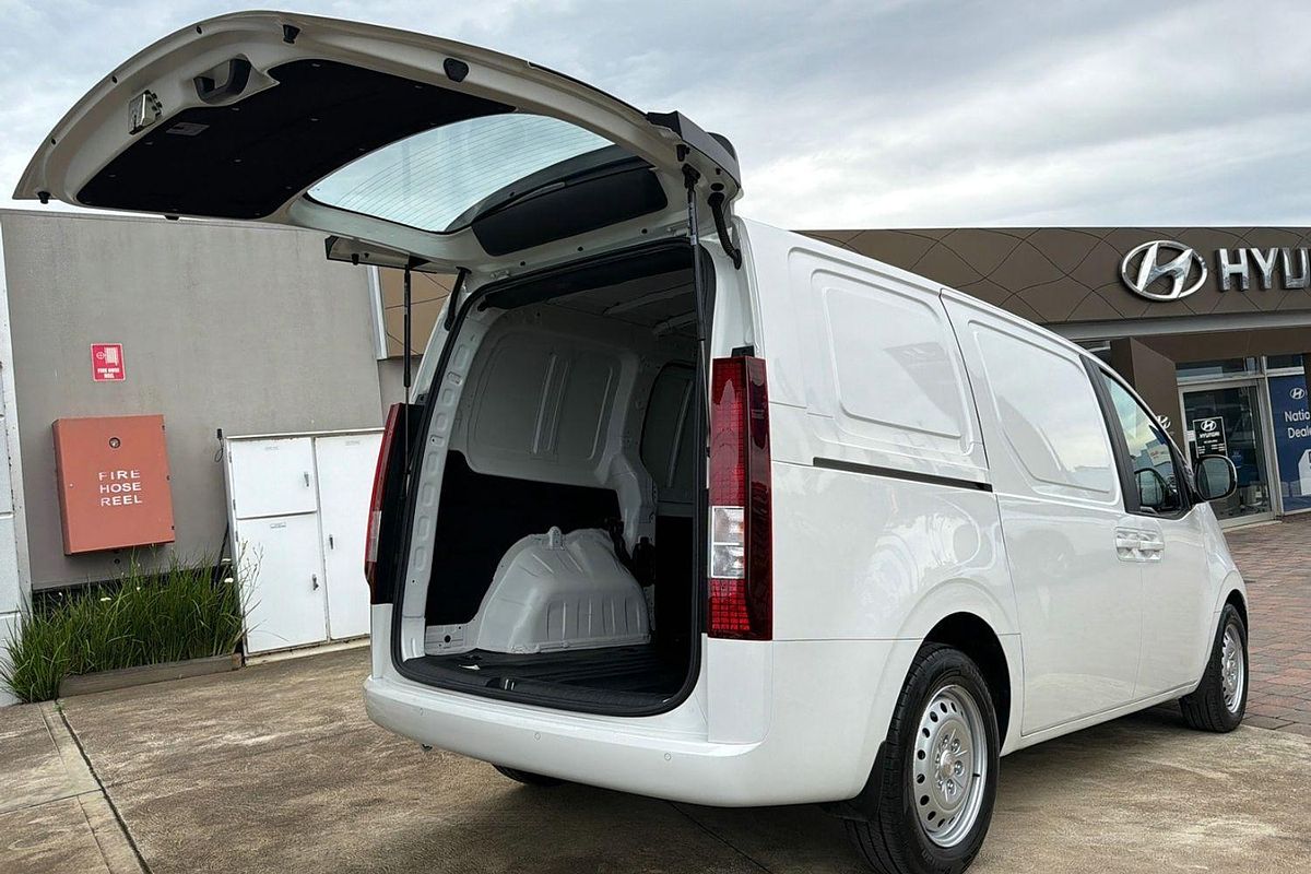 2024 Hyundai STARIA LOAD US4.V3