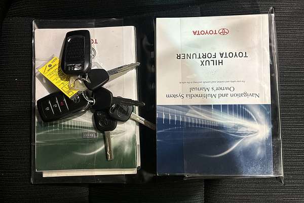 2018 Toyota Hilux SR5 GUN126R 4X4