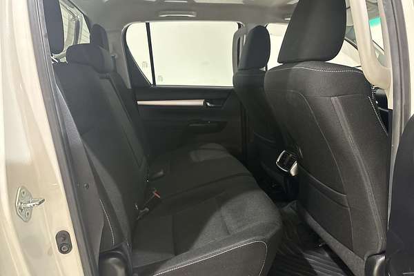 2018 Toyota Hilux SR5 GUN126R 4X4