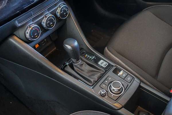 2025 Mazda CX-3 G20 Pure DK