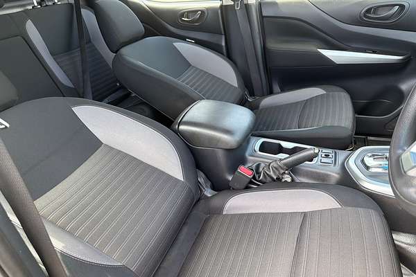 2022 Nissan Navara SL D23 4X4