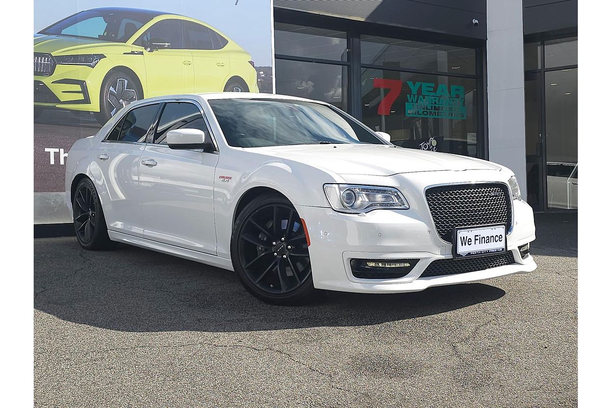 2021 Chrysler 300 SRT Core LX