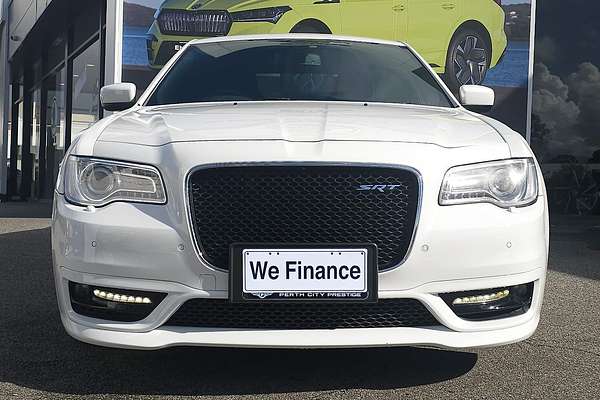 2021 Chrysler 300 SRT Core LX