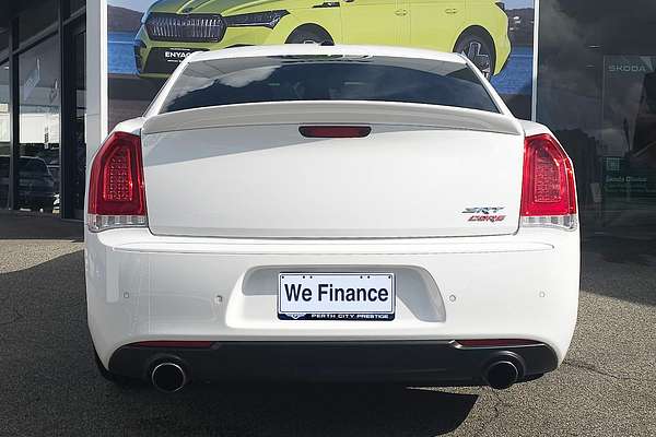 2021 Chrysler 300 SRT Core LX