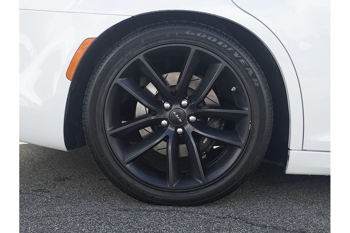 2021 Chrysler 300 SRT Core LX