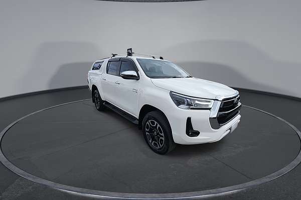 2020 Toyota Hilux SR5 GUN126R 4X4