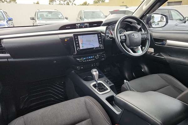 2020 Toyota Hilux SR5 GUN126R 4X4