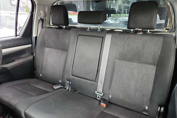 2020 Toyota Hilux SR5 GUN126R 4X4