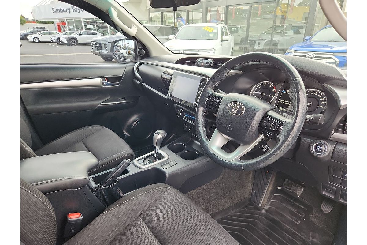2020 Toyota Hilux SR5 GUN126R 4X4