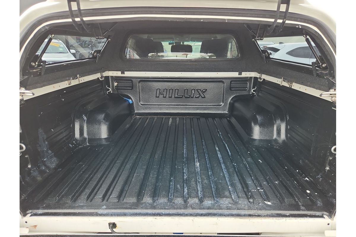 2020 Toyota Hilux SR5 GUN126R 4X4