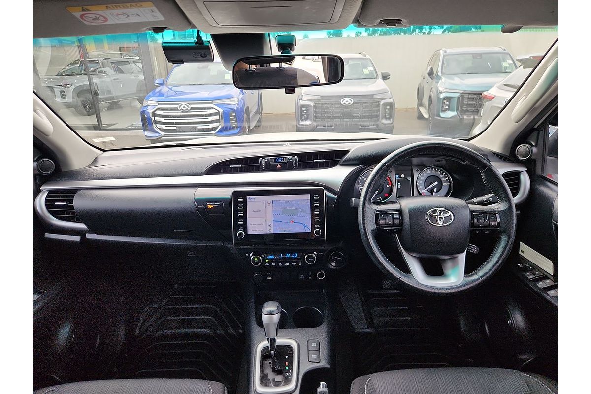 2020 Toyota Hilux SR5 GUN126R 4X4