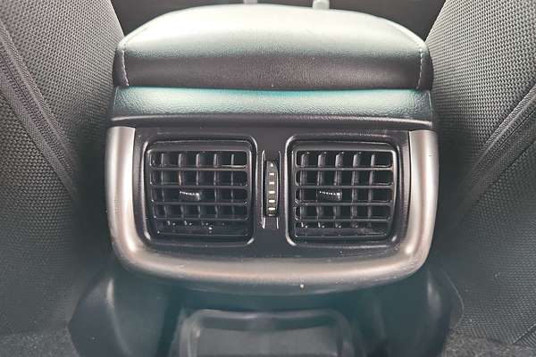 2020 Toyota Hilux SR5 GUN126R 4X4