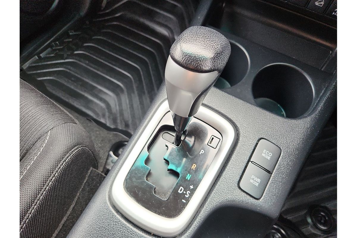 2020 Toyota Hilux SR5 GUN126R 4X4