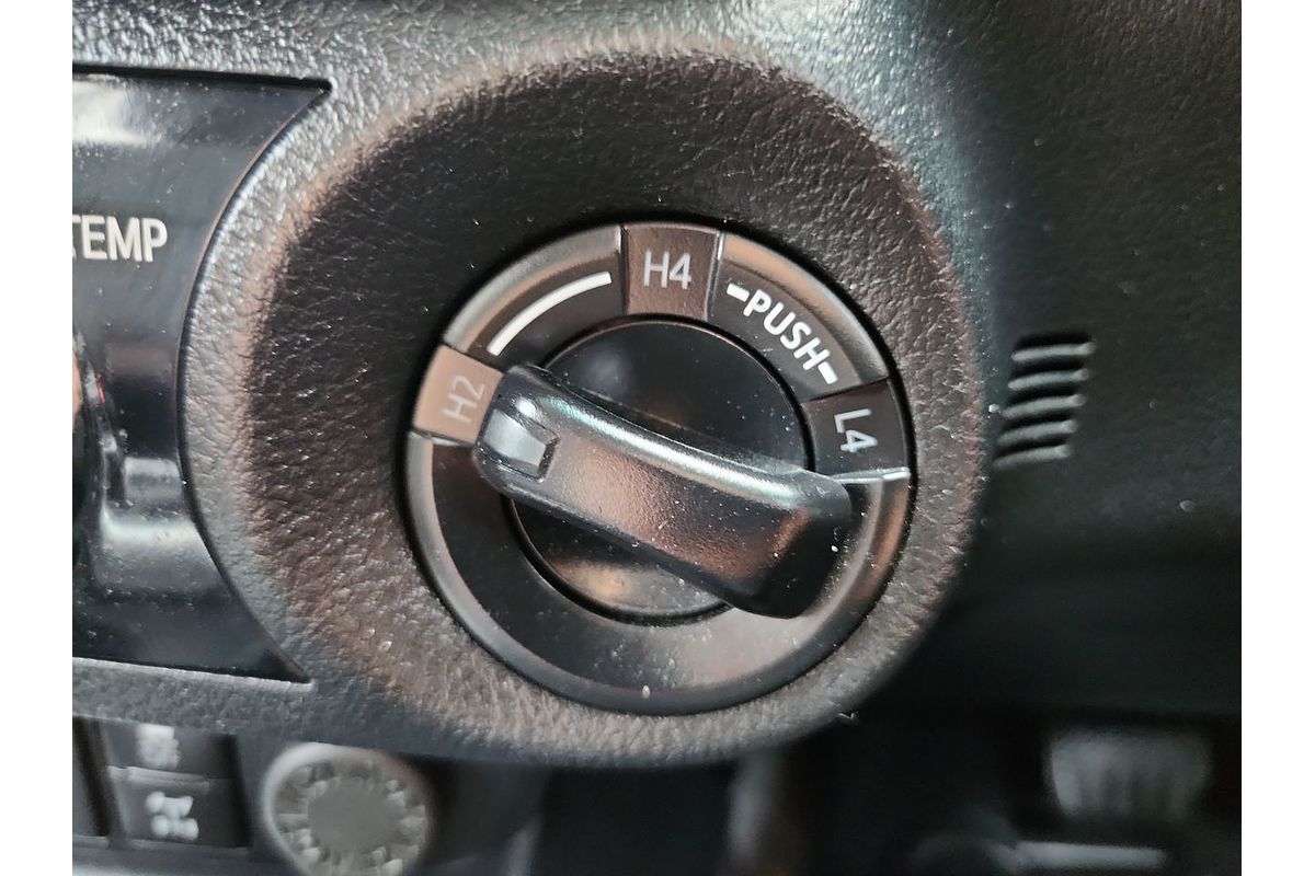 2020 Toyota Hilux SR5 GUN126R 4X4