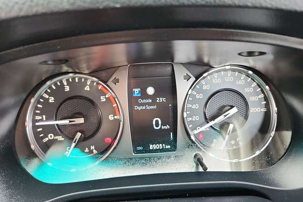 2020 Toyota Hilux SR5 GUN126R 4X4