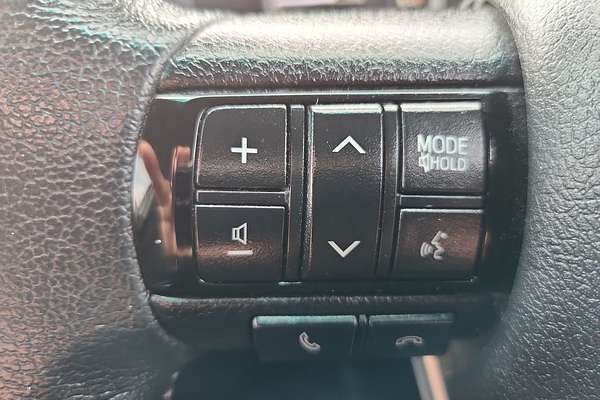 2020 Toyota Hilux SR5 GUN126R 4X4