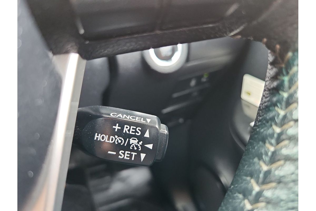 2020 Toyota Hilux SR5 GUN126R 4X4