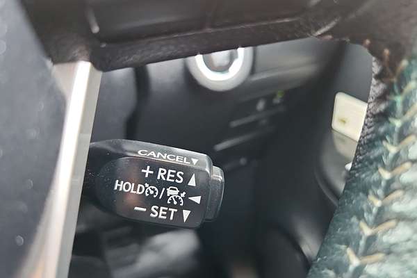 2020 Toyota Hilux SR5 GUN126R 4X4