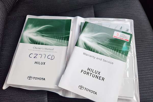 2020 Toyota Hilux SR5 GUN126R 4X4