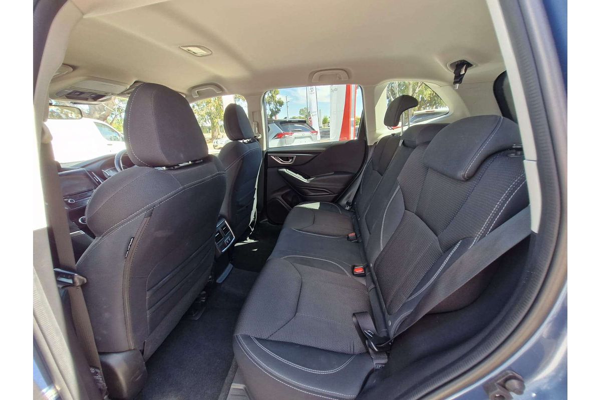 2023 Subaru Forester 2.5i 50 Years Edition S5