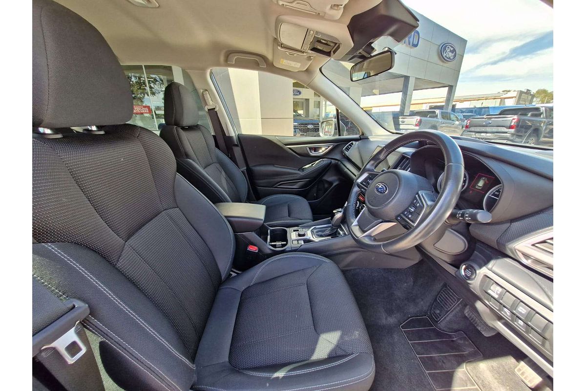 2023 Subaru Forester 2.5i 50 Years Edition S5