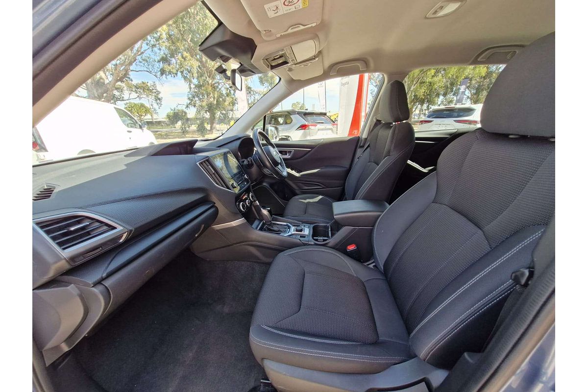 2023 Subaru Forester 2.5i 50 Years Edition S5