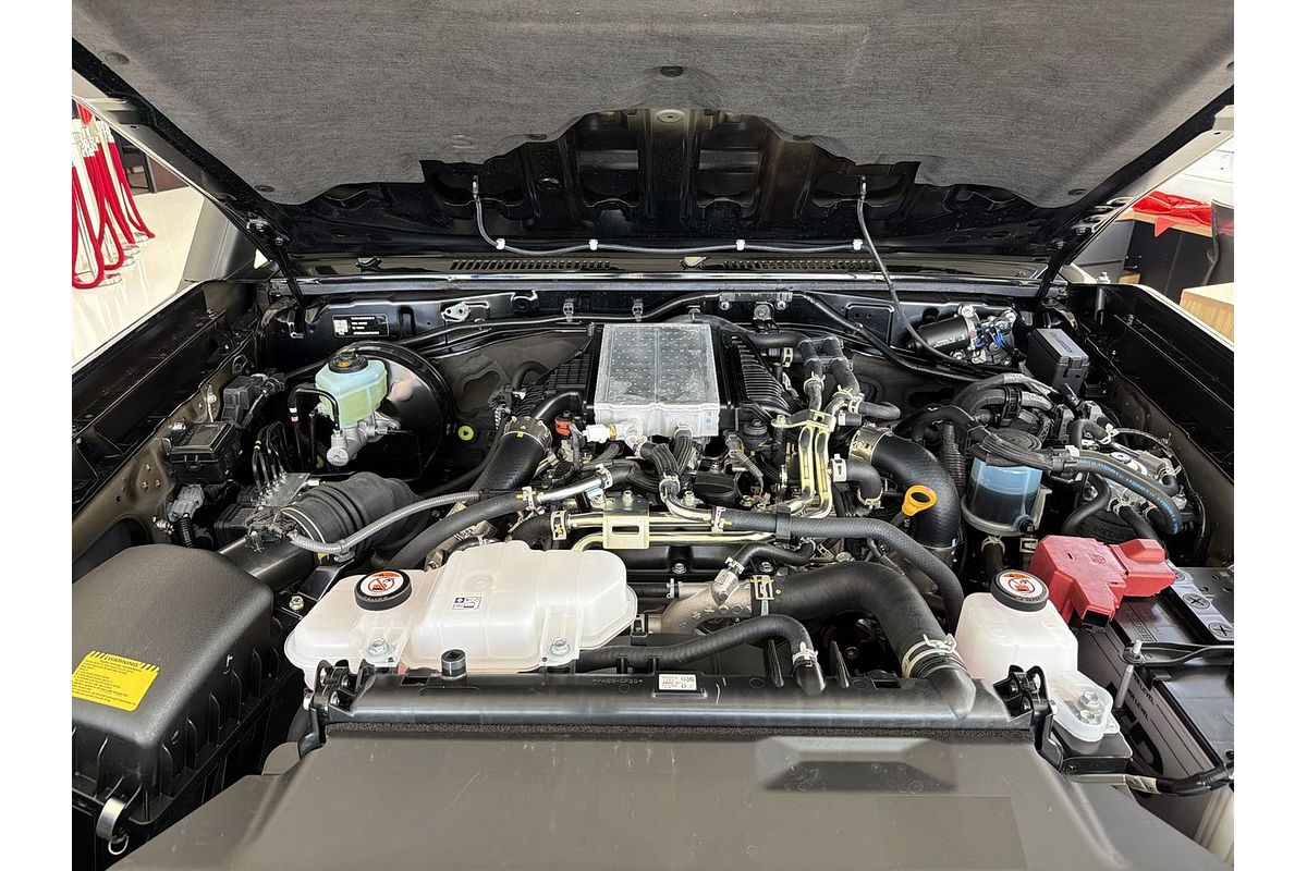 2025 Toyota Landcruiser GXL GDJL76R