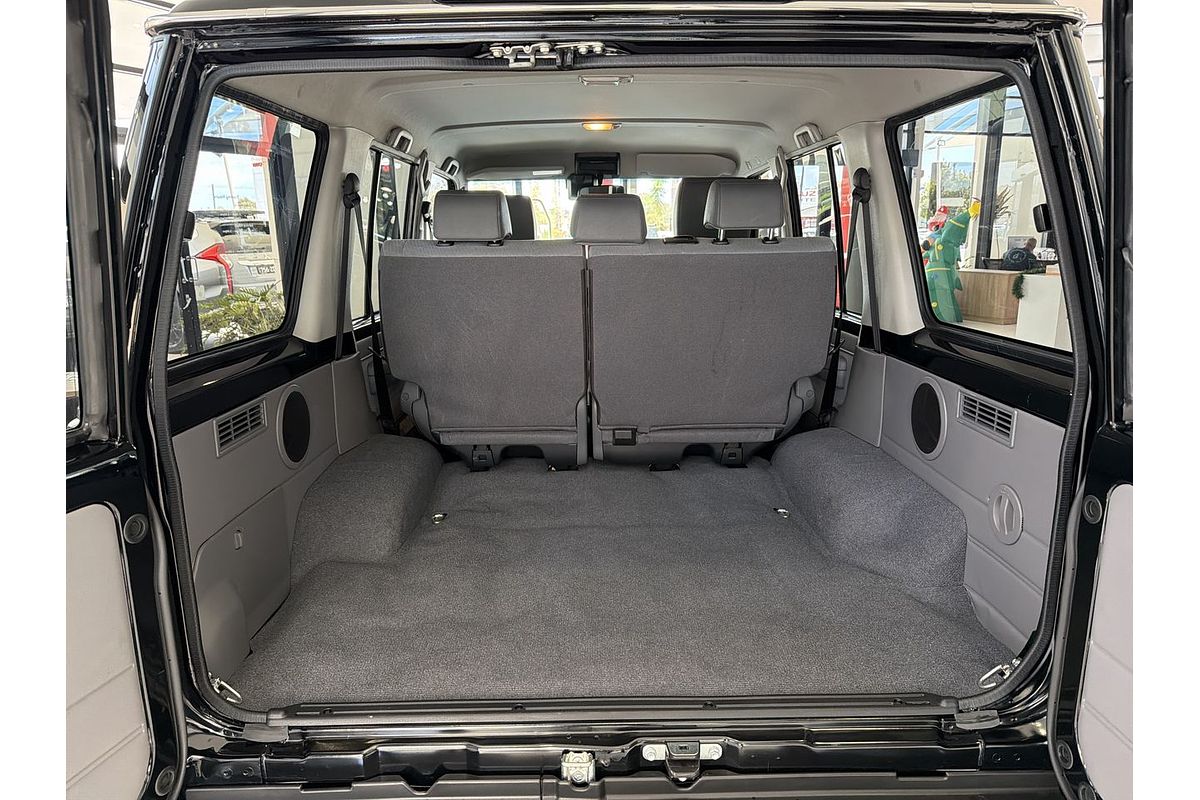 2025 Toyota Landcruiser GXL GDJL76R