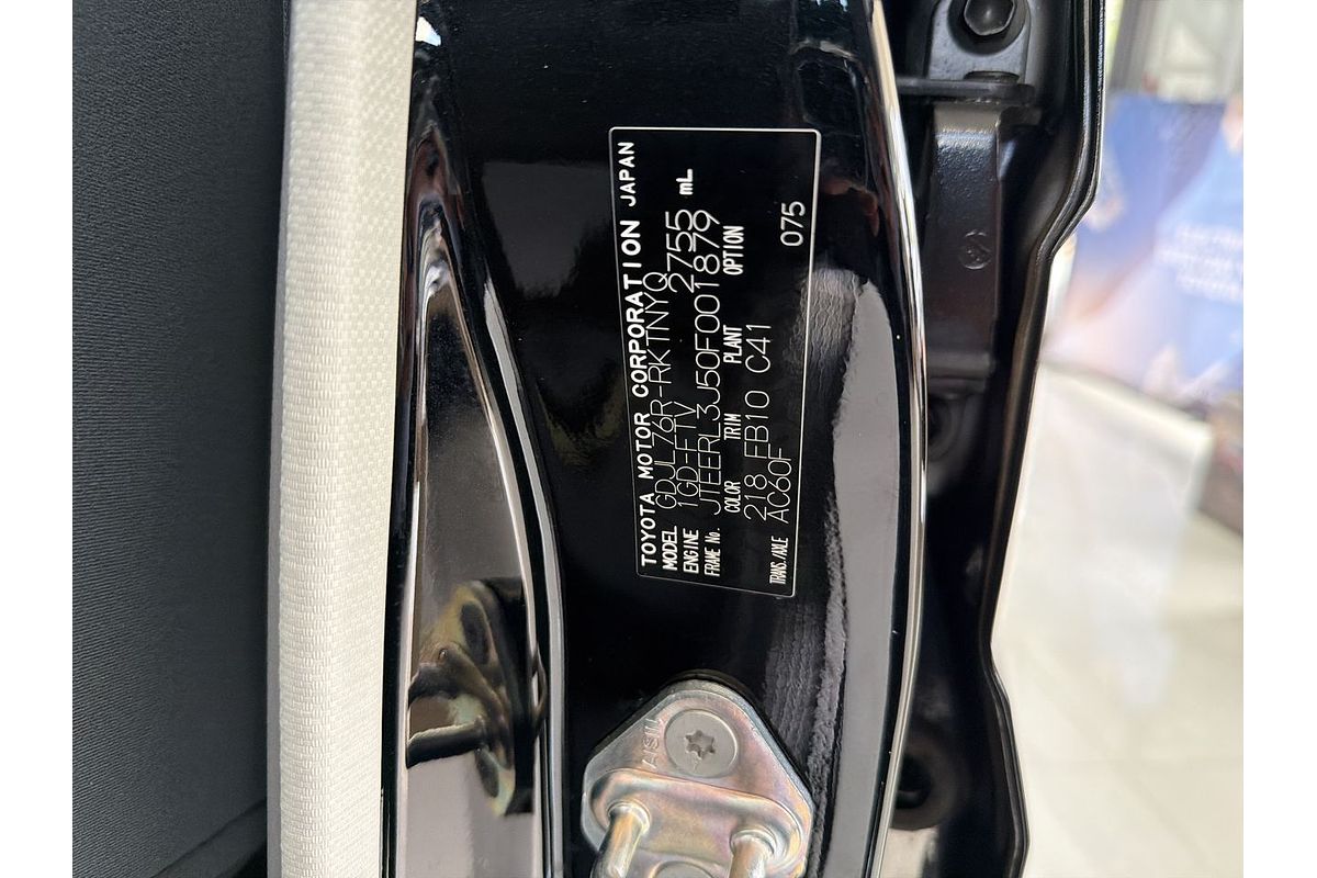 2025 Toyota Landcruiser GXL GDJL76R