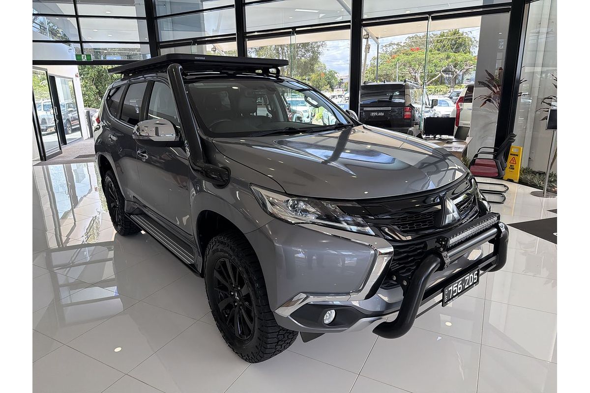 2019 Mitsubishi Pajero Sport Black Edition QE