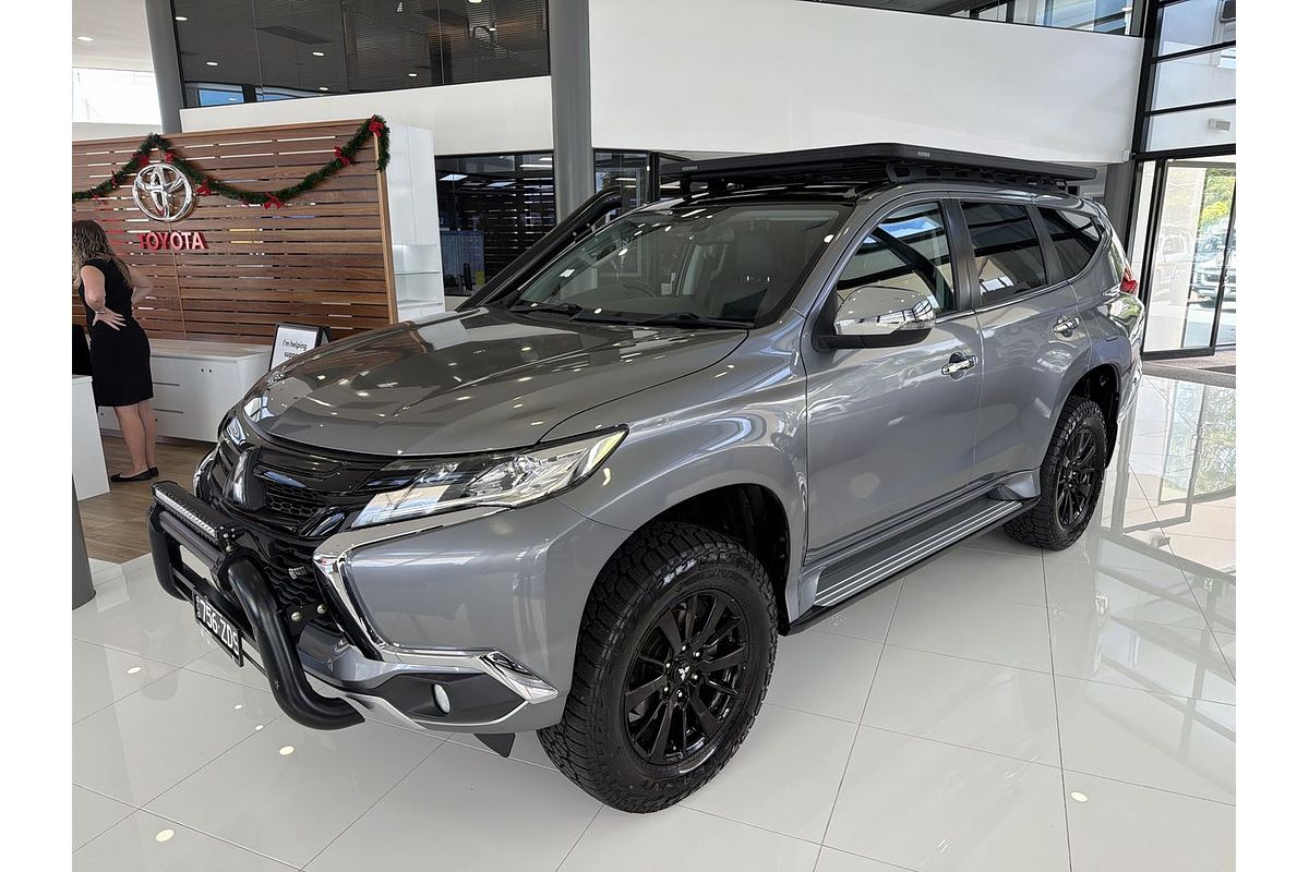 2019 Mitsubishi Pajero Sport Black Edition QE