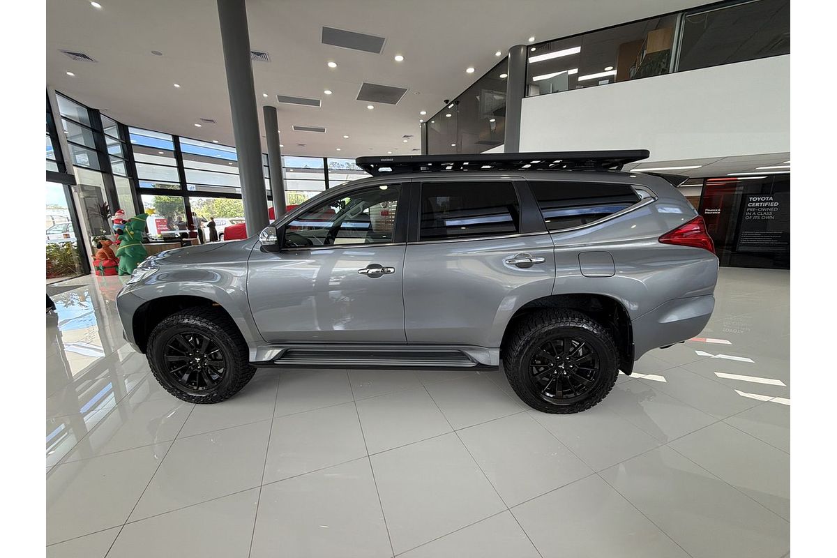 2019 Mitsubishi Pajero Sport Black Edition QE