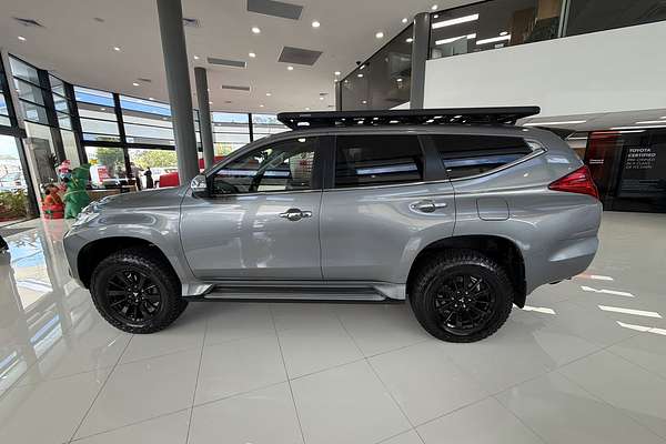 2019 Mitsubishi Pajero Sport Black Edition QE