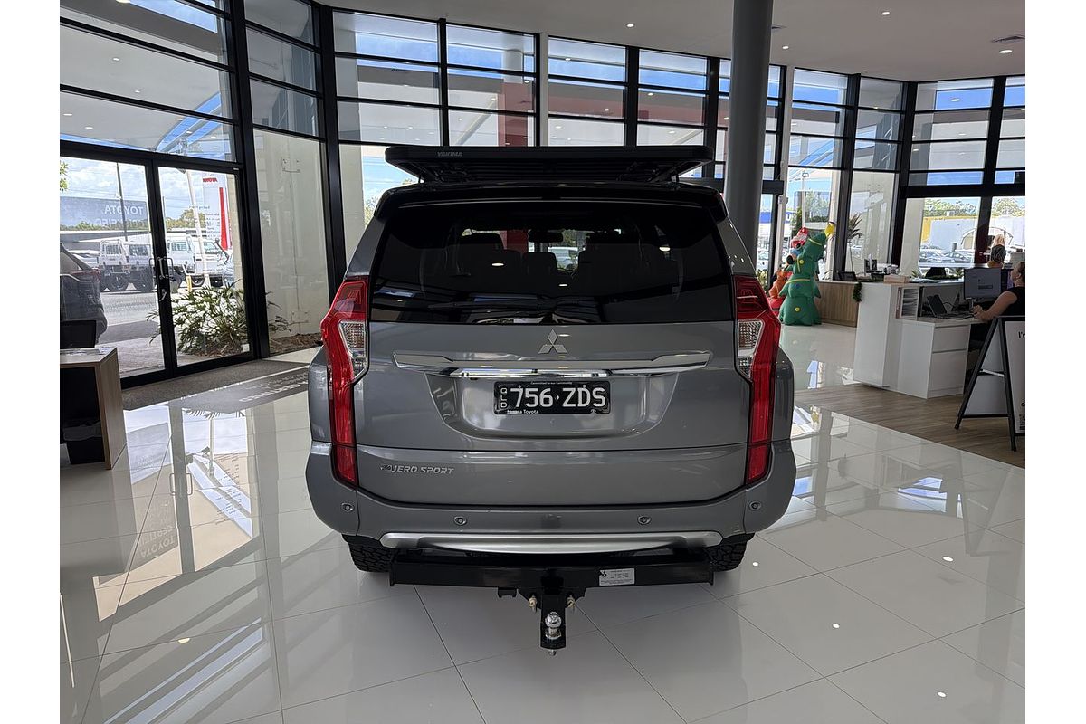 2019 Mitsubishi Pajero Sport Black Edition QE