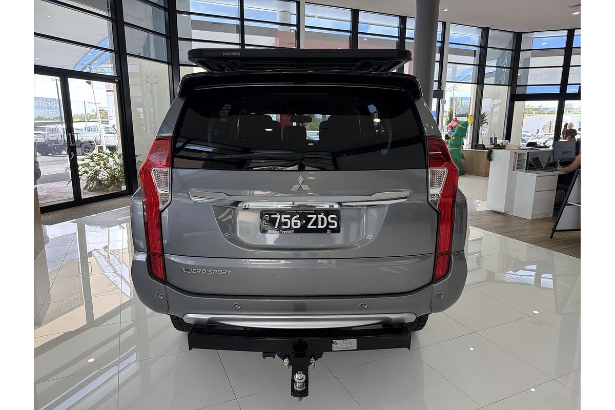 2019 Mitsubishi Pajero Sport Black Edition QE