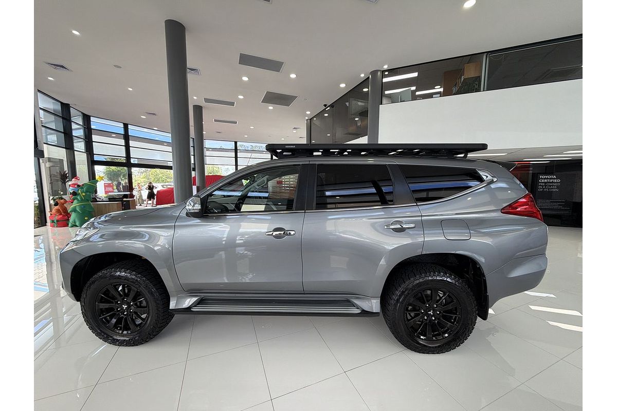 2019 Mitsubishi Pajero Sport Black Edition QE