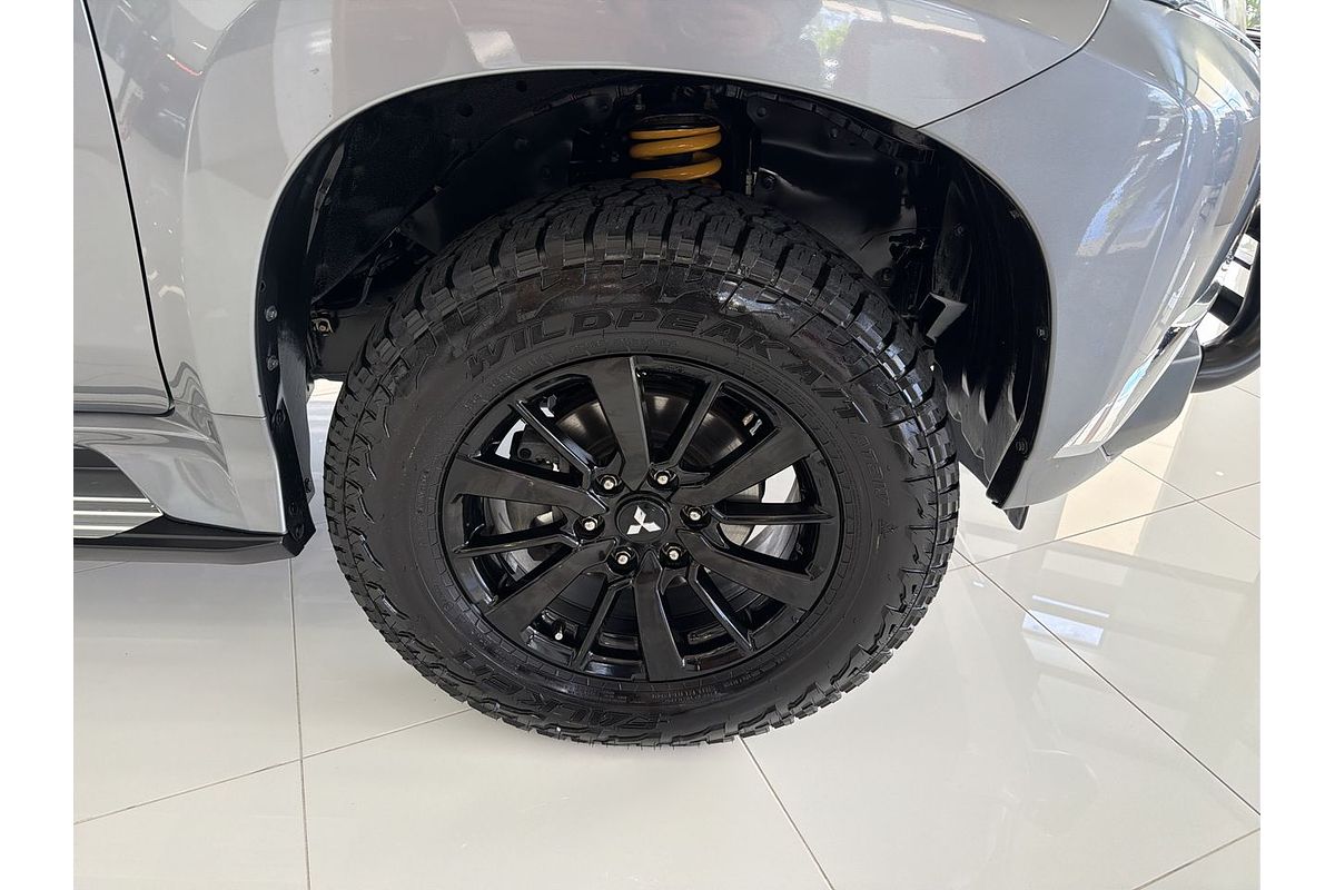 2019 Mitsubishi Pajero Sport Black Edition QE