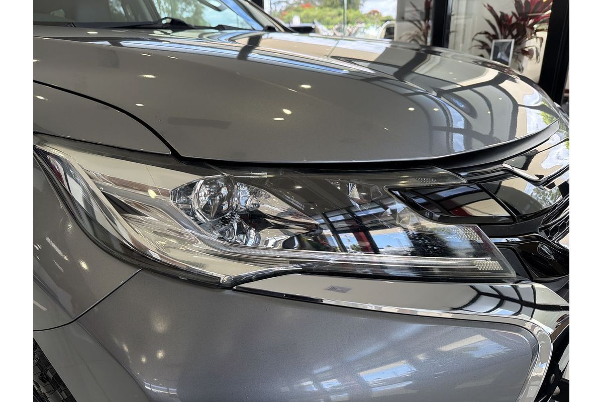 2019 Mitsubishi Pajero Sport Black Edition QE